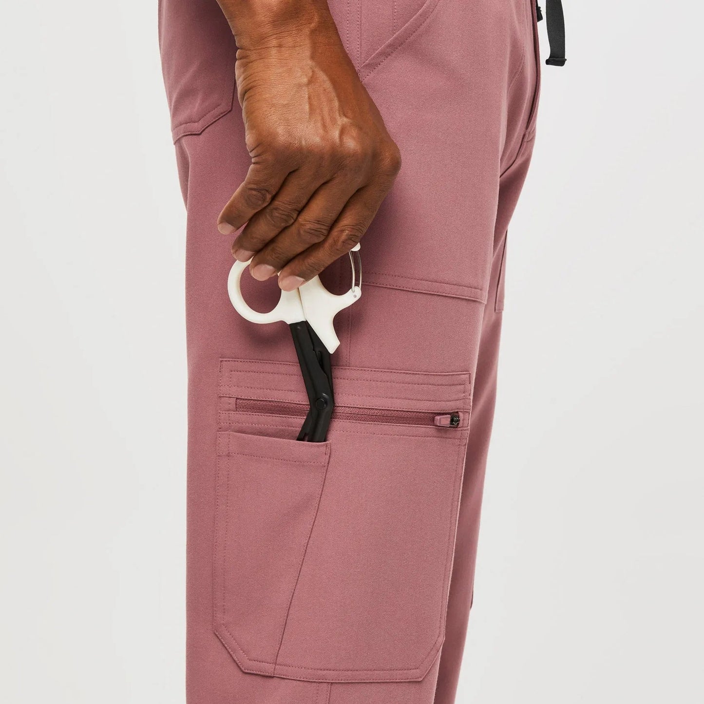 Men's Cairo Cargo Scrub Pants - Mauve